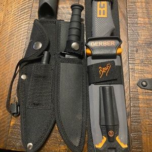 Lot of 3 survival knives